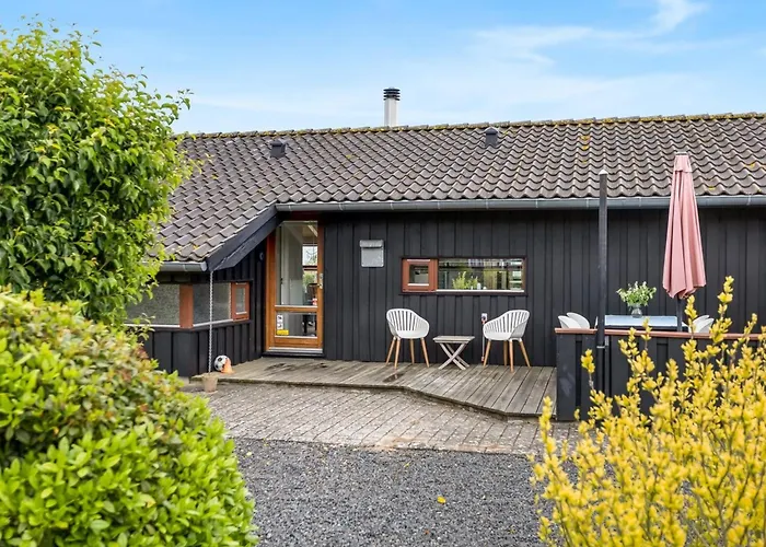 Ayda - 200m From The Sea By Interhome Semesterbostad