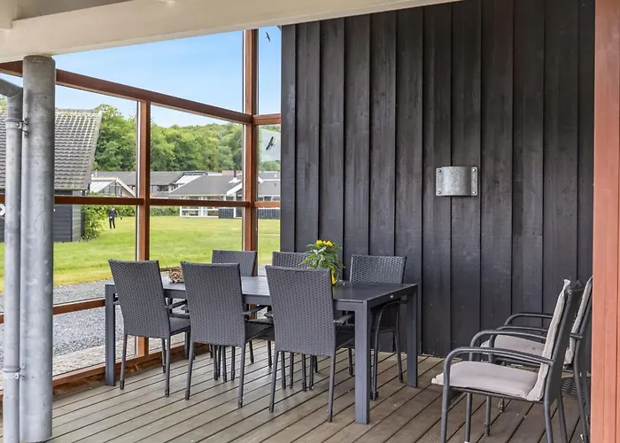 Ayda - 200m From The Sea By Interhome